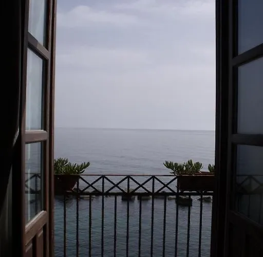 Hotel Domus Mariae