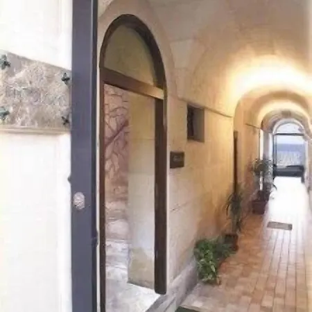 도무스 마리에 알베르고 3* 시라쿠사