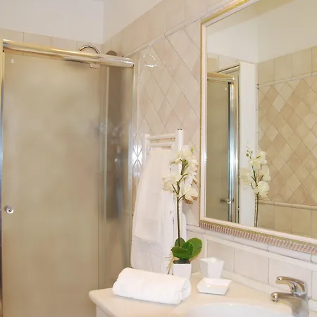 호텔 도무스 마리에 알베르고