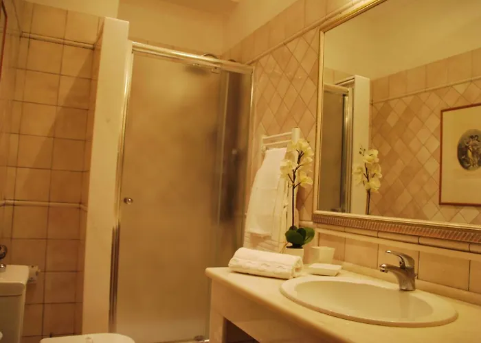 Hotel Domus Mariae 3*