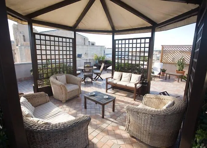 Hotel Domus Mariae 3*